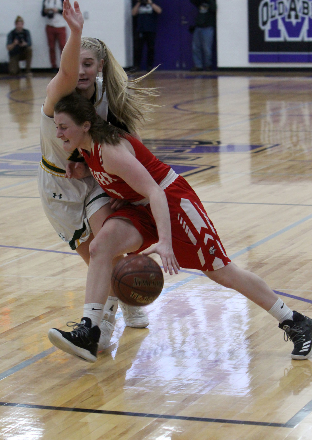 Colfax vs Melrose-Mindoro girls basketball 3-2-19